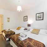 For Rent In Будинок відпочинку Марбелья