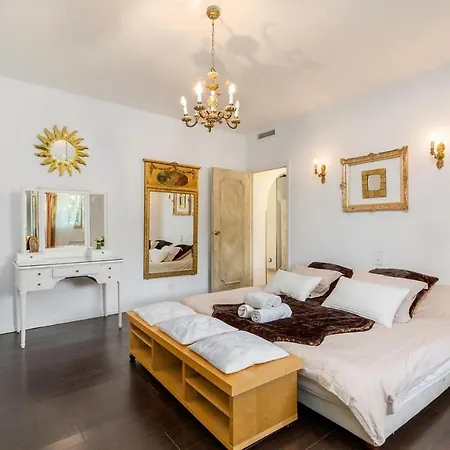 For Rent In * Marbella